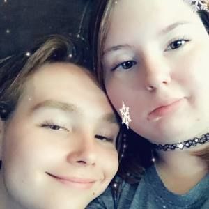 Meet your Posher, Ashlie